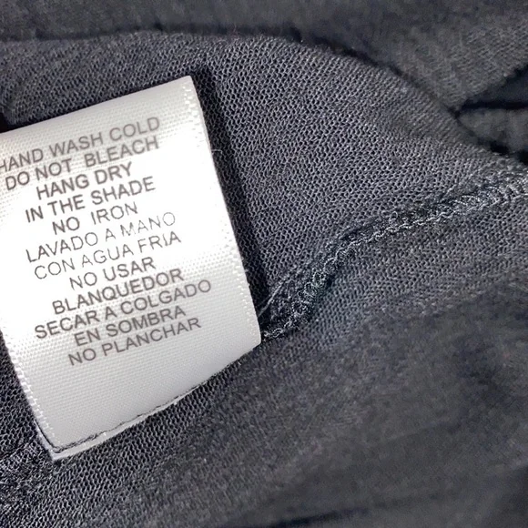 Love Tree black scallop hem shorts size small new without tags - Picture 7 of 8